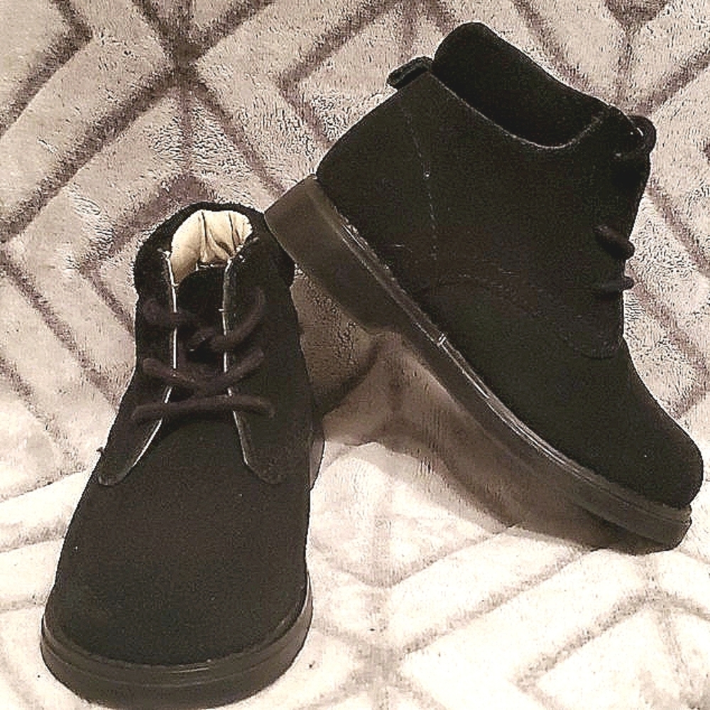 NEW Genuine Leather Black Lace Boots Toddler Boy Girl Size 7 The Childrens Place